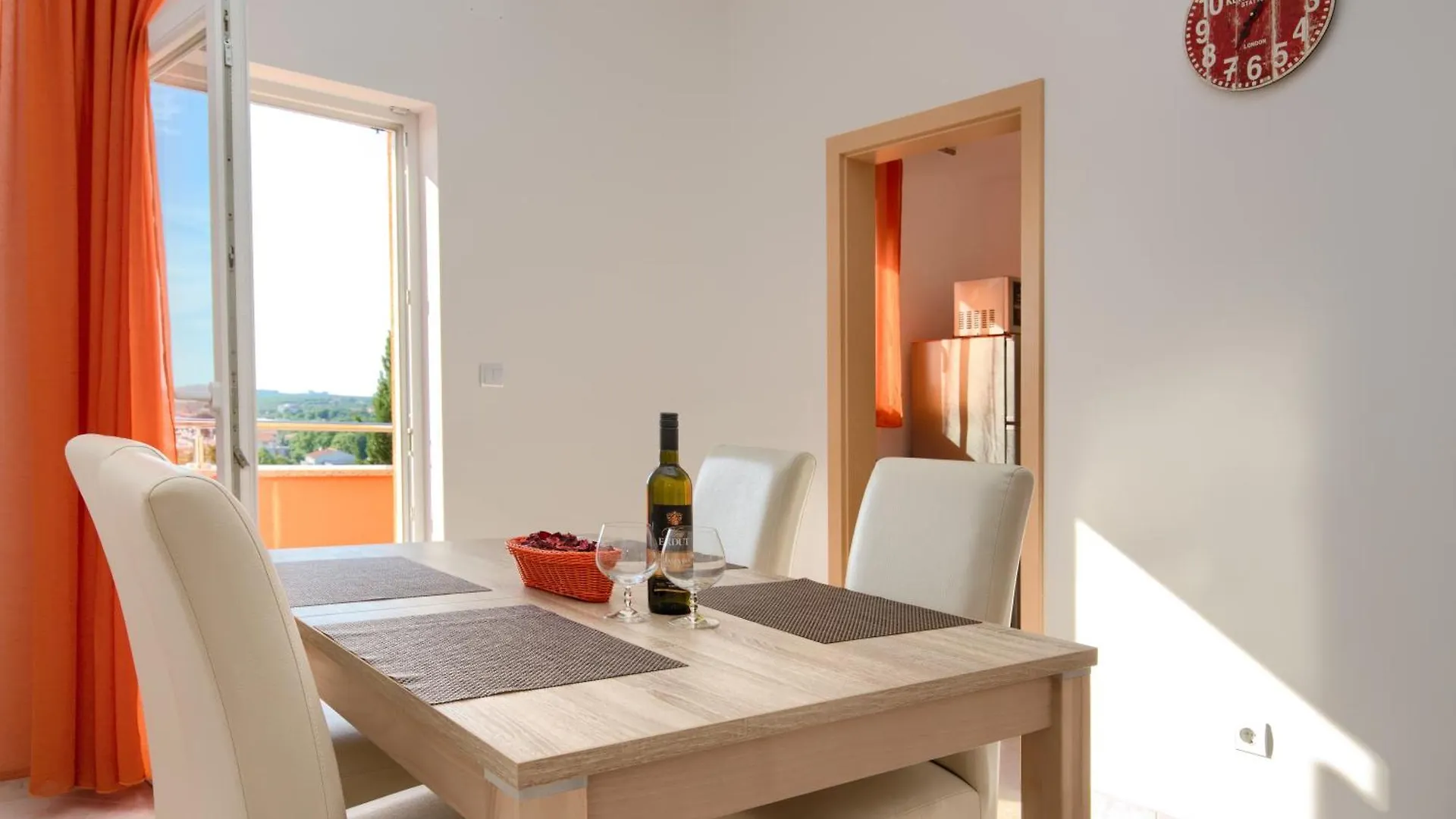 Apartment Orange Medulin Croatia